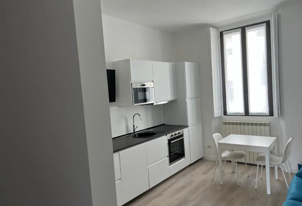PRESTIGE BOUTIQUE HOMES - Arco della Pace 2-1